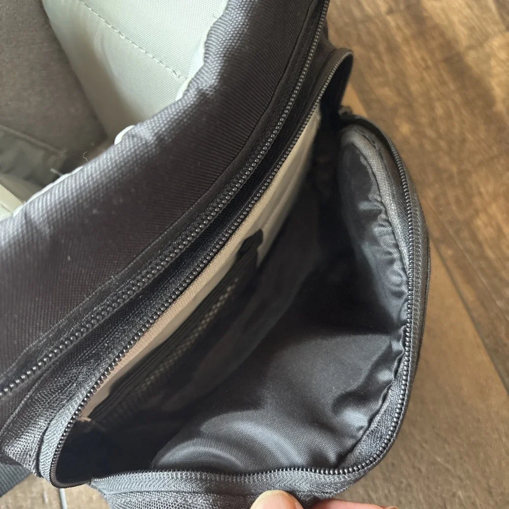 Lowepro EX160 Arctic Blue/Black Digital Camera Pouch Shoulder Bag 9